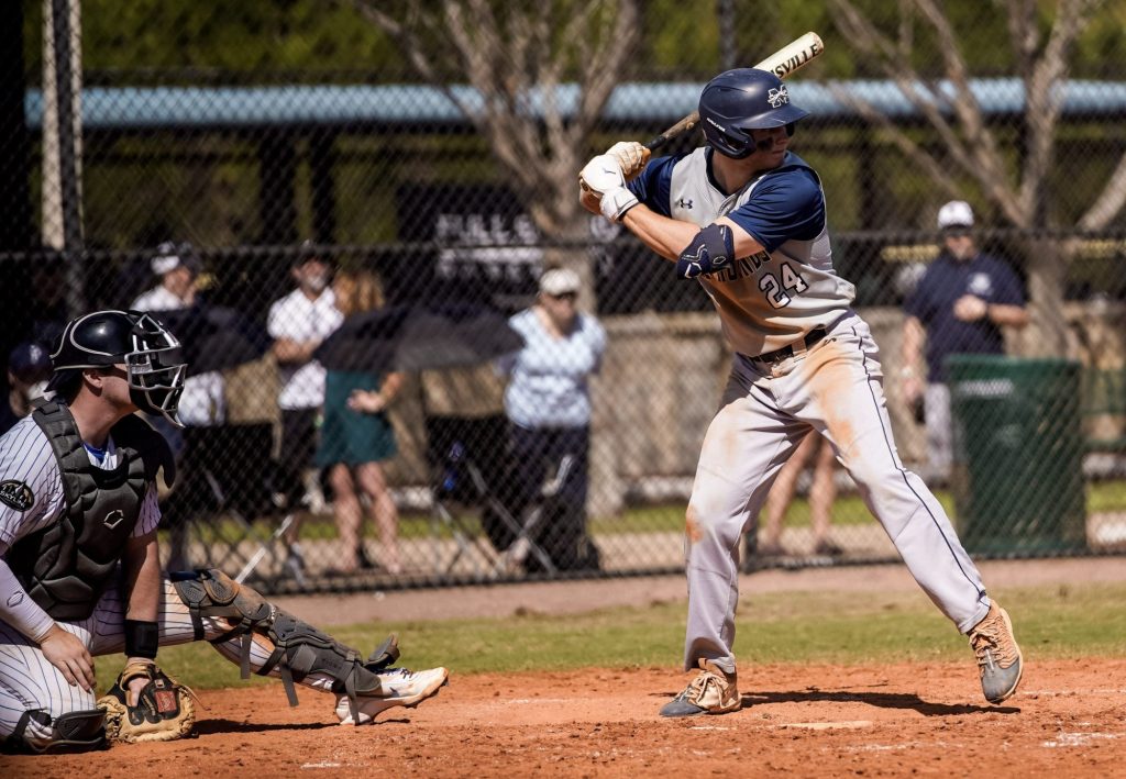 Moravian heats up on Florida trip