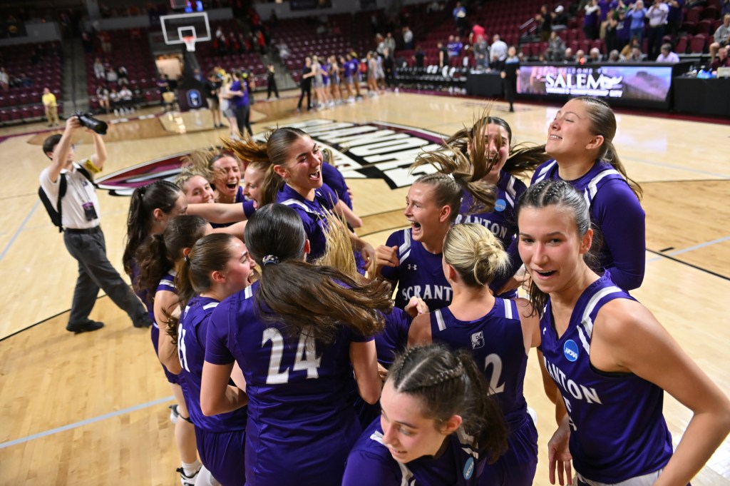 Lady Royals knock off NYU, reach championship game – Scranton Times-Tribune