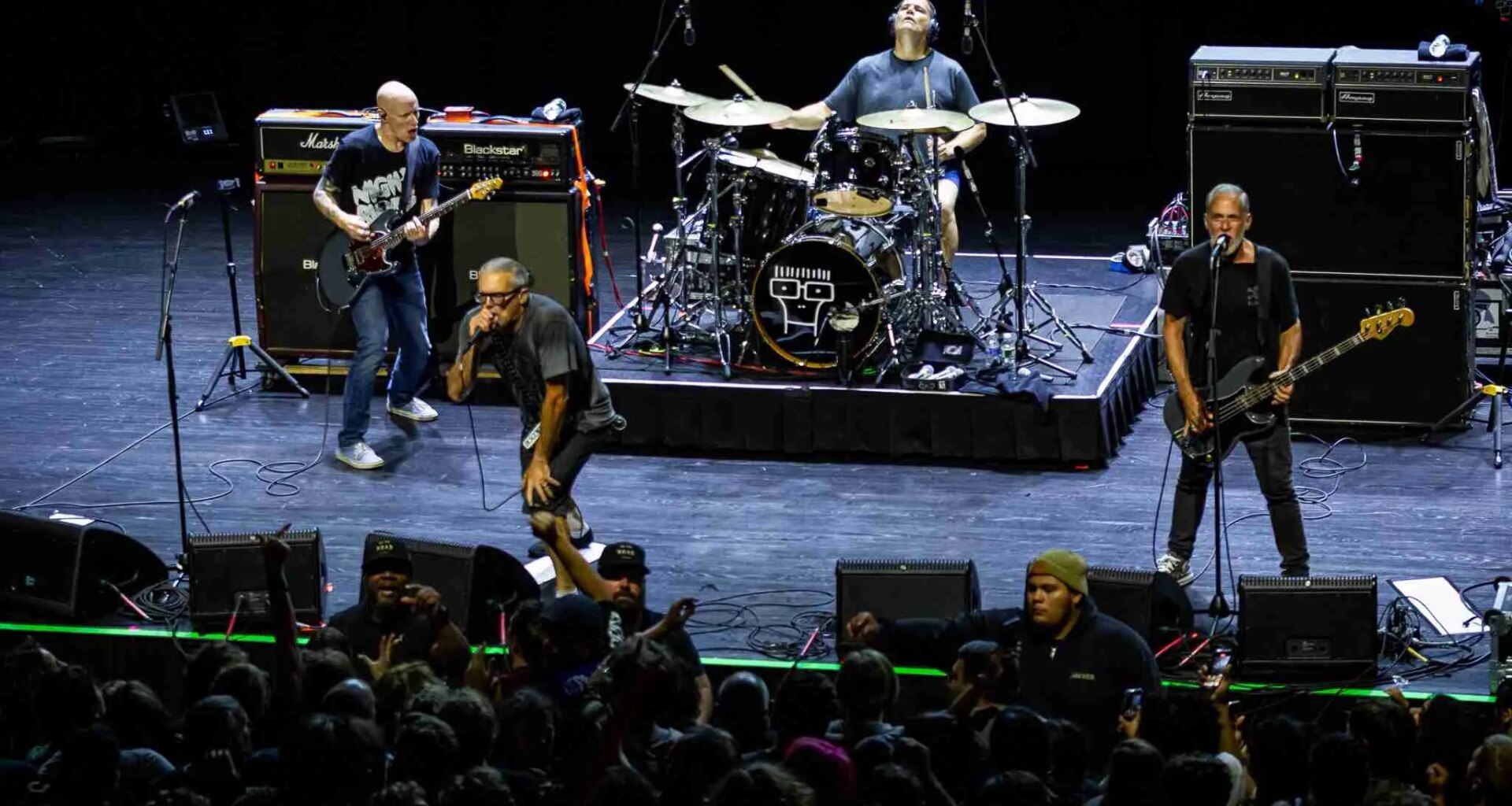 Descendents, Teen Mortgage, and Liquid Mike at Archer Music Hall in Allentown, PA – New Noise Magazine