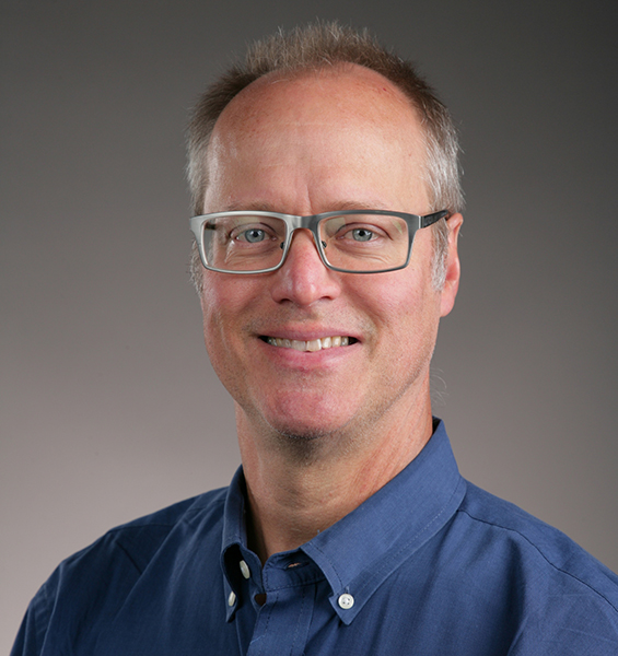 Headshot of Dr. Randy Ellingson, a professor in the UToledo Department of Physics and Astronomy and researcher with the Wright Center for Photovoltaics Innovation and Commercialization.