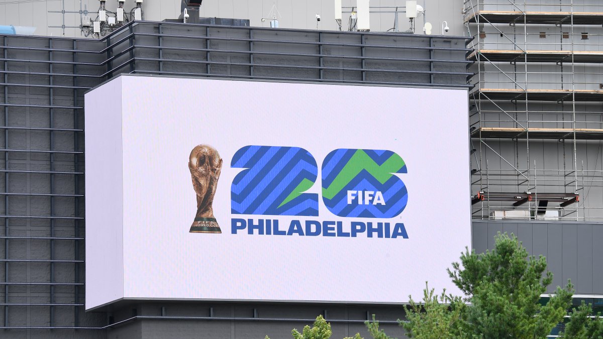 Philadelphia marks 100 days until World Cup with pep rally – NBC10 Philadelphia