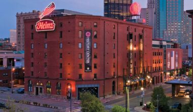 Heinz History Center Exterior