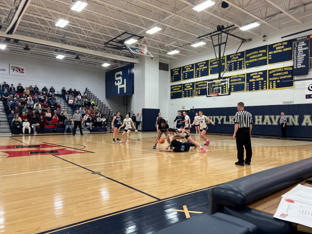 Schuylkill Haven torments Philadelphia Academy Charter in PIAA state playoff opener – Pottsville Republican Herald