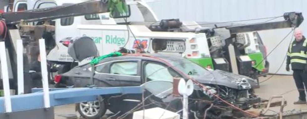 2 women die after car plunges into Lake Erie in Lorain