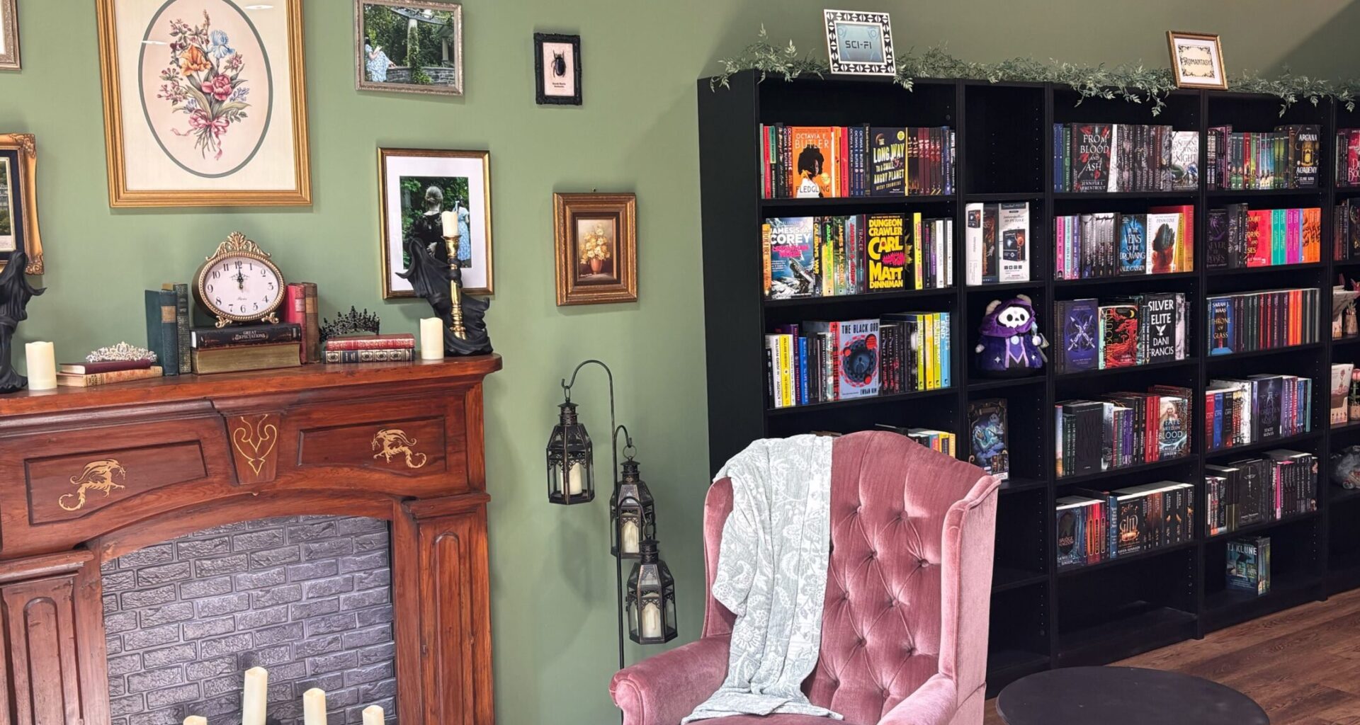 North Bethlehem Welcomes New Bookstore- The Brown and White