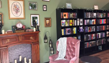 North Bethlehem Welcomes New Bookstore- The Brown and White