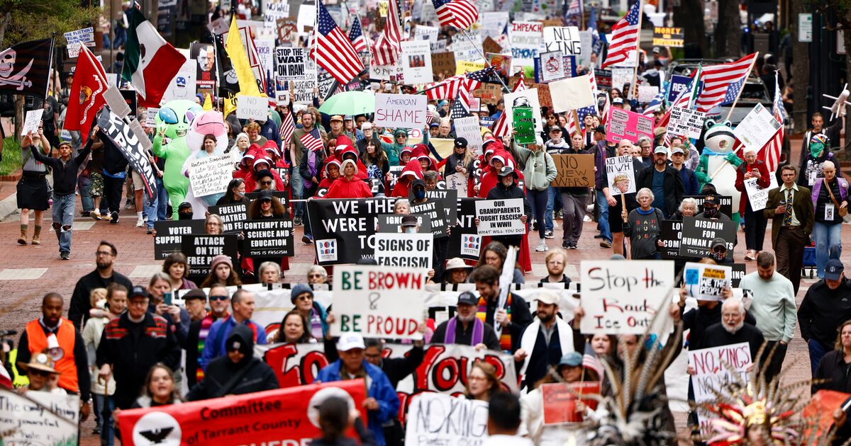 Letters to the Editor - Protests, leaders’ character, reading, Strait, City Hall