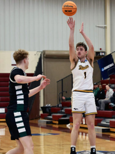 Huskies look to advance at Elite Eight in Pittsburgh | News, Sports, Jobs