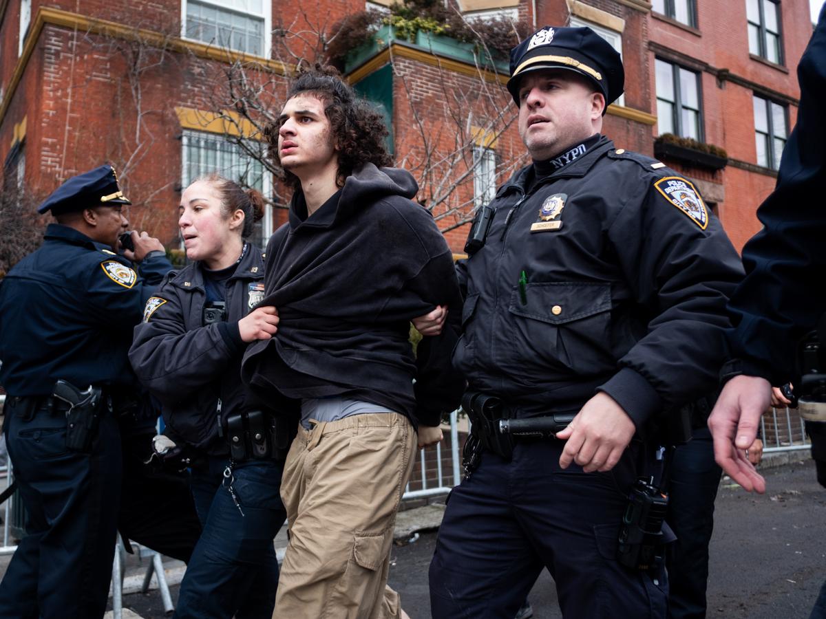 Explosives found in PA storage unit tied to NYC protest bombs • Spotlight PA