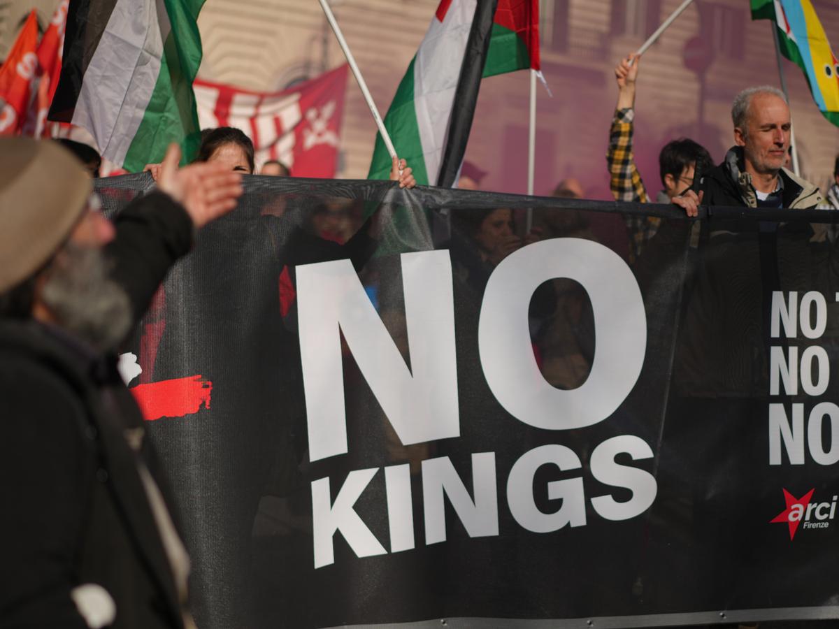 'No Kings' rallies draw crowds across US, in PA • Spotlight PA
