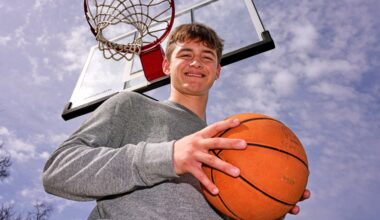 March Madness: An eighth grader from Pittsburgh is all alone with a perfect women’s NCAA bracket