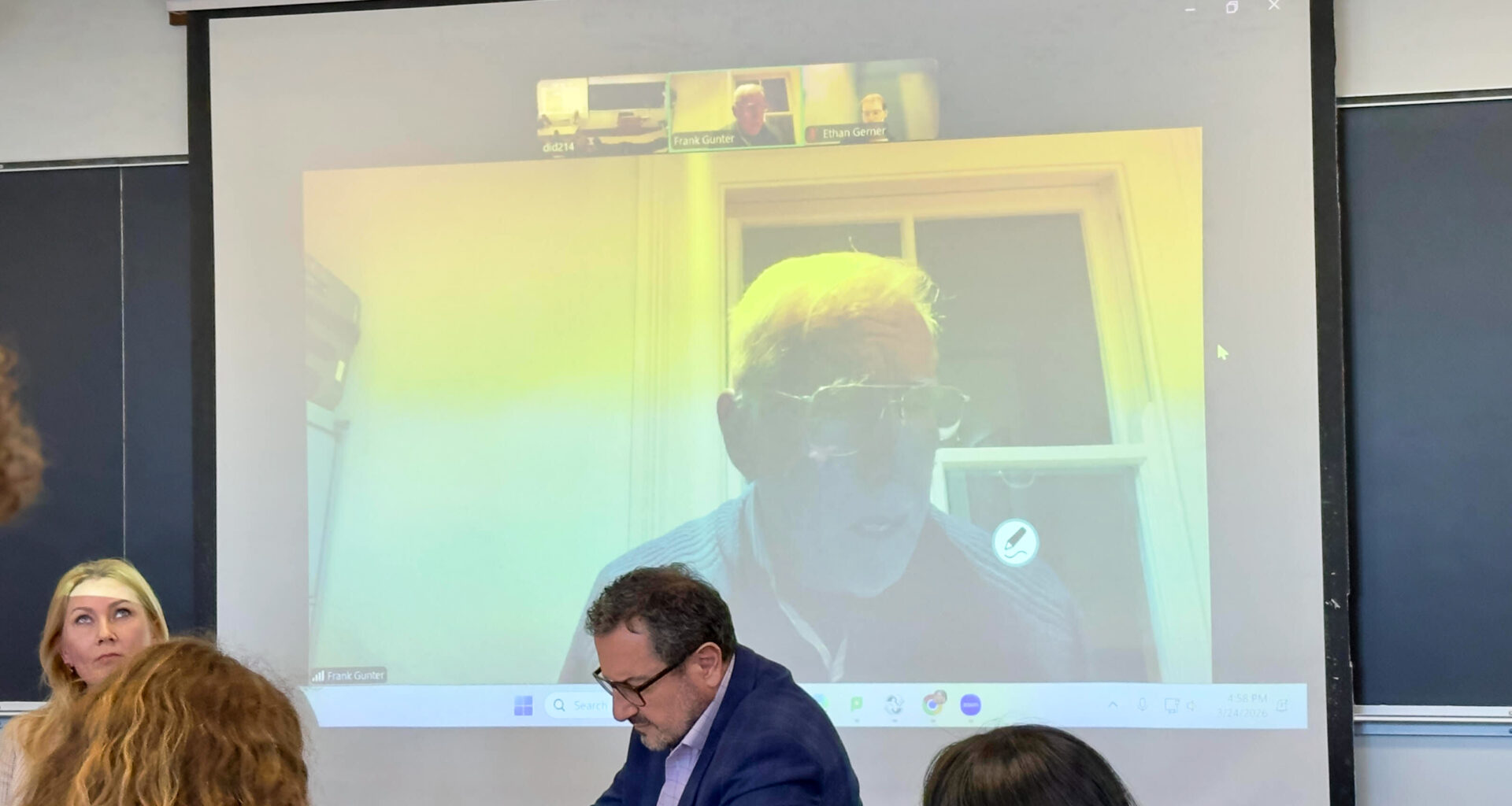 Faculty discuss economics and politics in developing Iran War