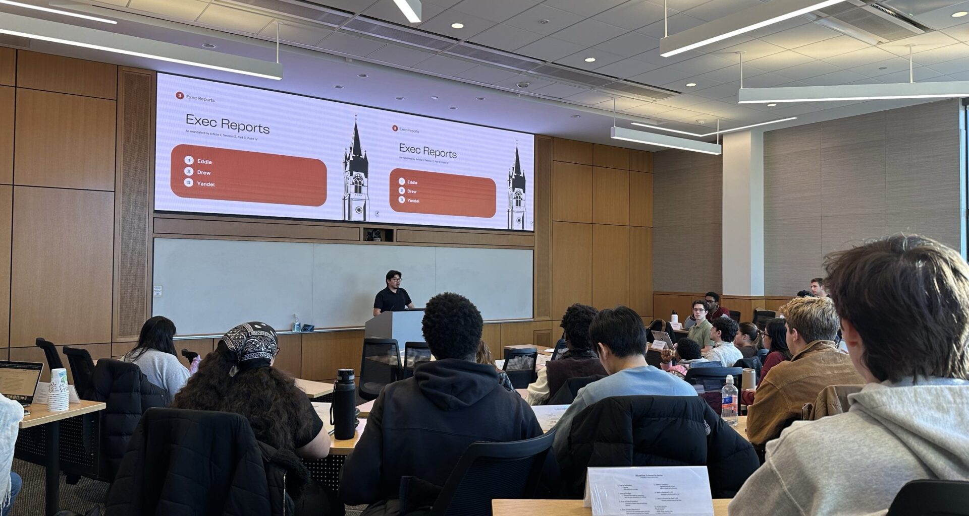 Senators to vote on dissolving Student Senate after 28 years