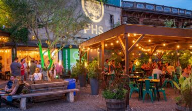 PHS Pop Up Gardens reopen in Philly for spring