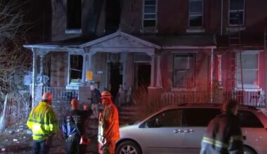 At least three rowhomes burn in overnight fire in North Philly – NBC10 Philadelphia