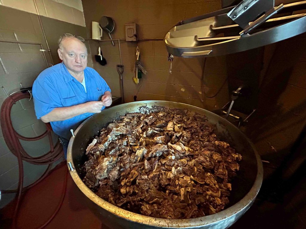 Berks Country watches scrapple being made – Reading Eagle