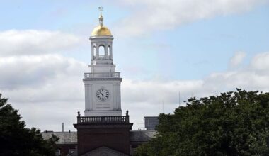 Event raises $150,000 for Reading Hospital NICU