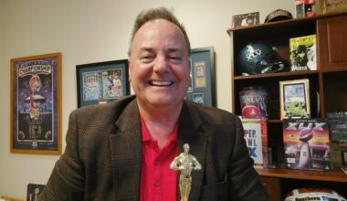 Jessup man hosts Academy Awards preview show