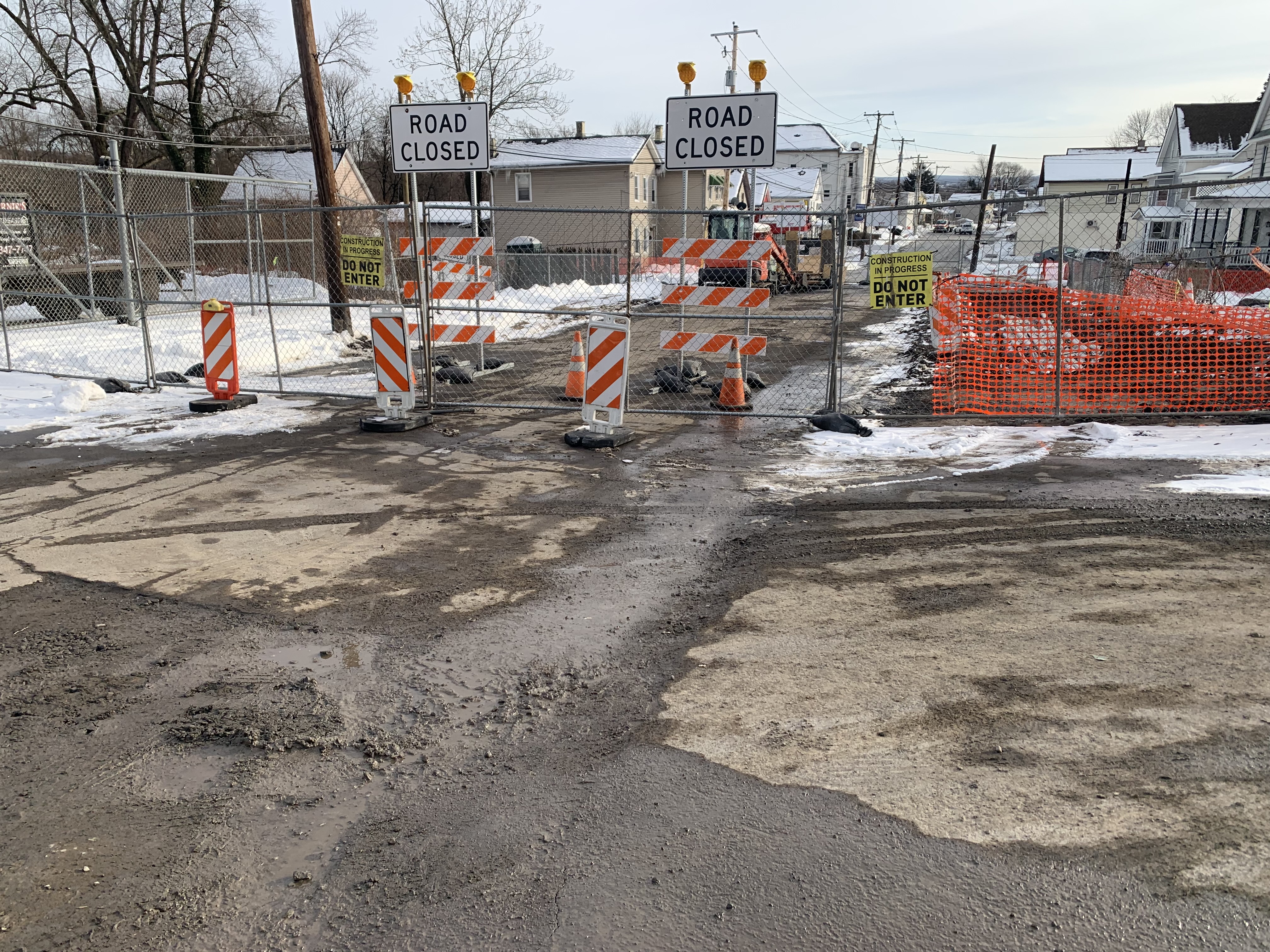 North Main Avenue in North Scranton remains closed at Leggetts...