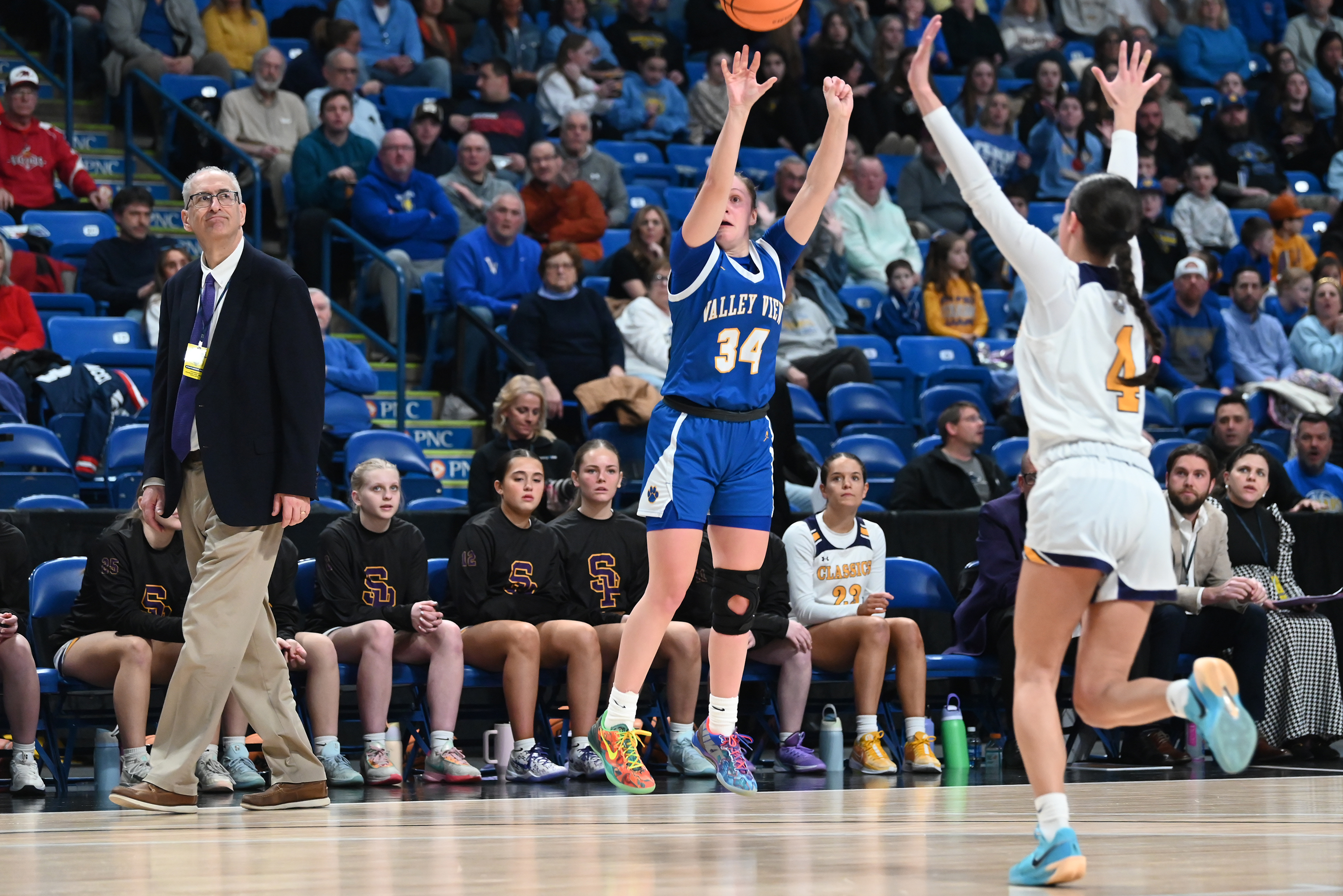 Scranton Prep’s Ava Fenton defends Valley View’s Cora Castellani during...