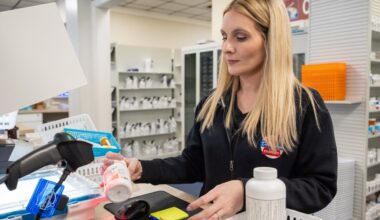 PBMs pose problems for independent, chain pharmacies