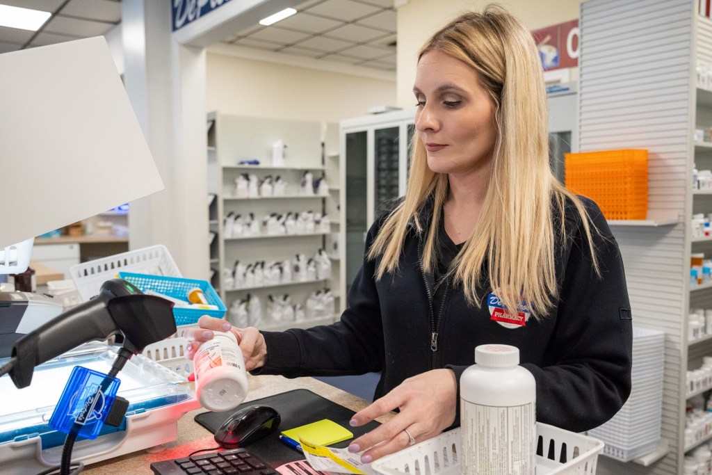 PBMs pose problems for independent, chain pharmacies