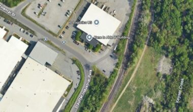 Train derails at Taylor/Scranton border, causing fuel leak