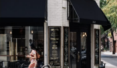 Metropolitan Bakery is shuttering its Rittenhouse location and has been sold