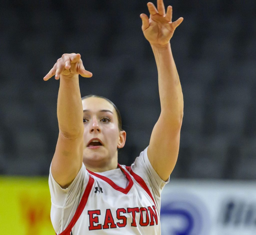 Easton girls survive, Bethlehem Christian boys cruise in opening round
