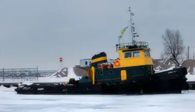 British born commercial diver dies in Lake Erie vehicle recovery