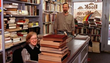The Bookhaven bookstore at 22nd and Fairmount offered more than 100,000 used books. Here, owners Ricci (left) and Rolf Andeer tend to the store in 2000.
