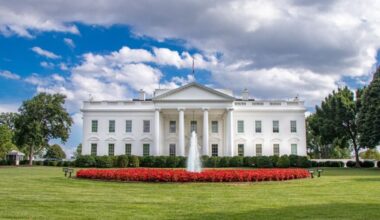 White House_Shutterstock_2463866197