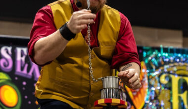 World Oddities Expo Returns With a Weekend of Unique Art, Preserved Specimens, Taxidermy Classes, Contortionists, and More