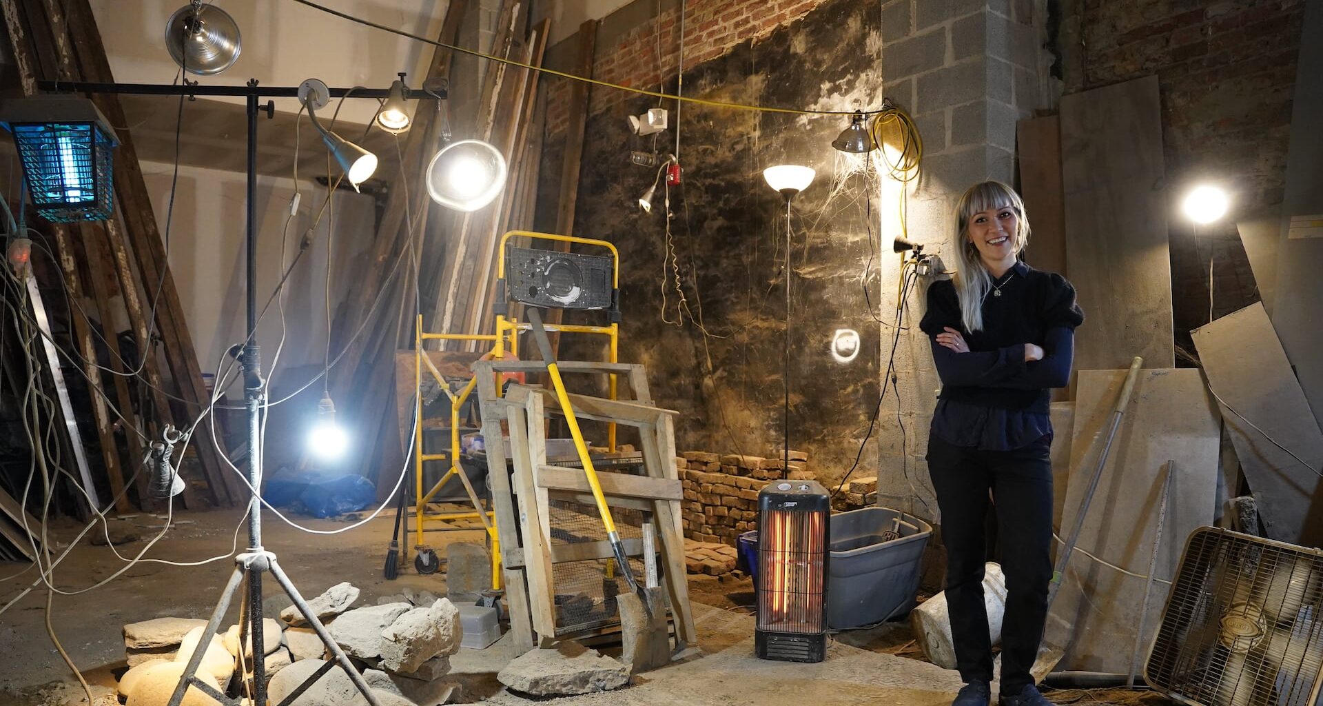 The privy pirates vs. the archaeologists