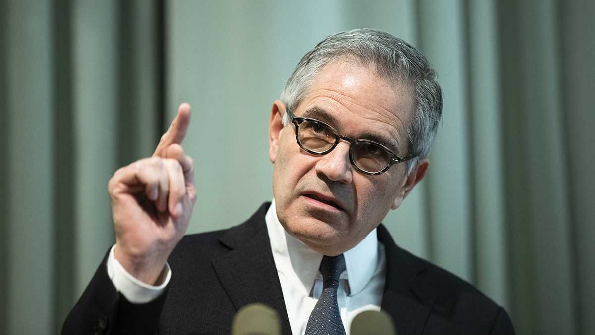 Philadelphia DA issues warning to federal agents amid TSA shortage