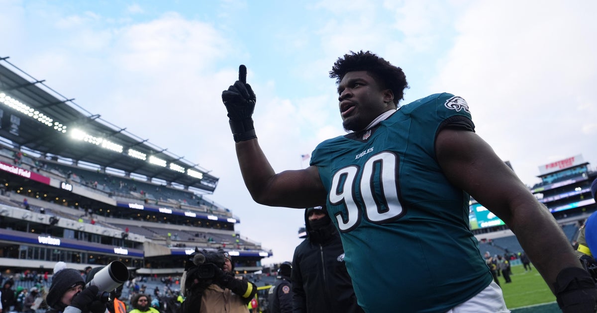 Philadelphia Eagles reportedly sign DT Jordan Davis to three-year extension