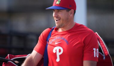 Philadelphia Phillies catcher J.T. Realmuto gets back-to-back Ks for his pitcher on ABS challenges