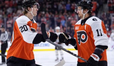 Philadelphia Flyers beat Chicago Blackhawks 5-1 after scoring 2 goals in the first 2:33