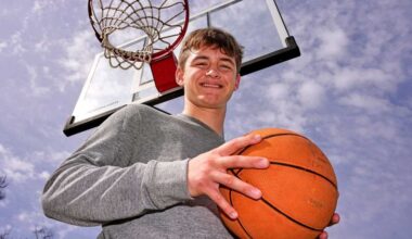 Eighth grader from Pittsburgh is all alone with a perfect women’s NCAA bracket