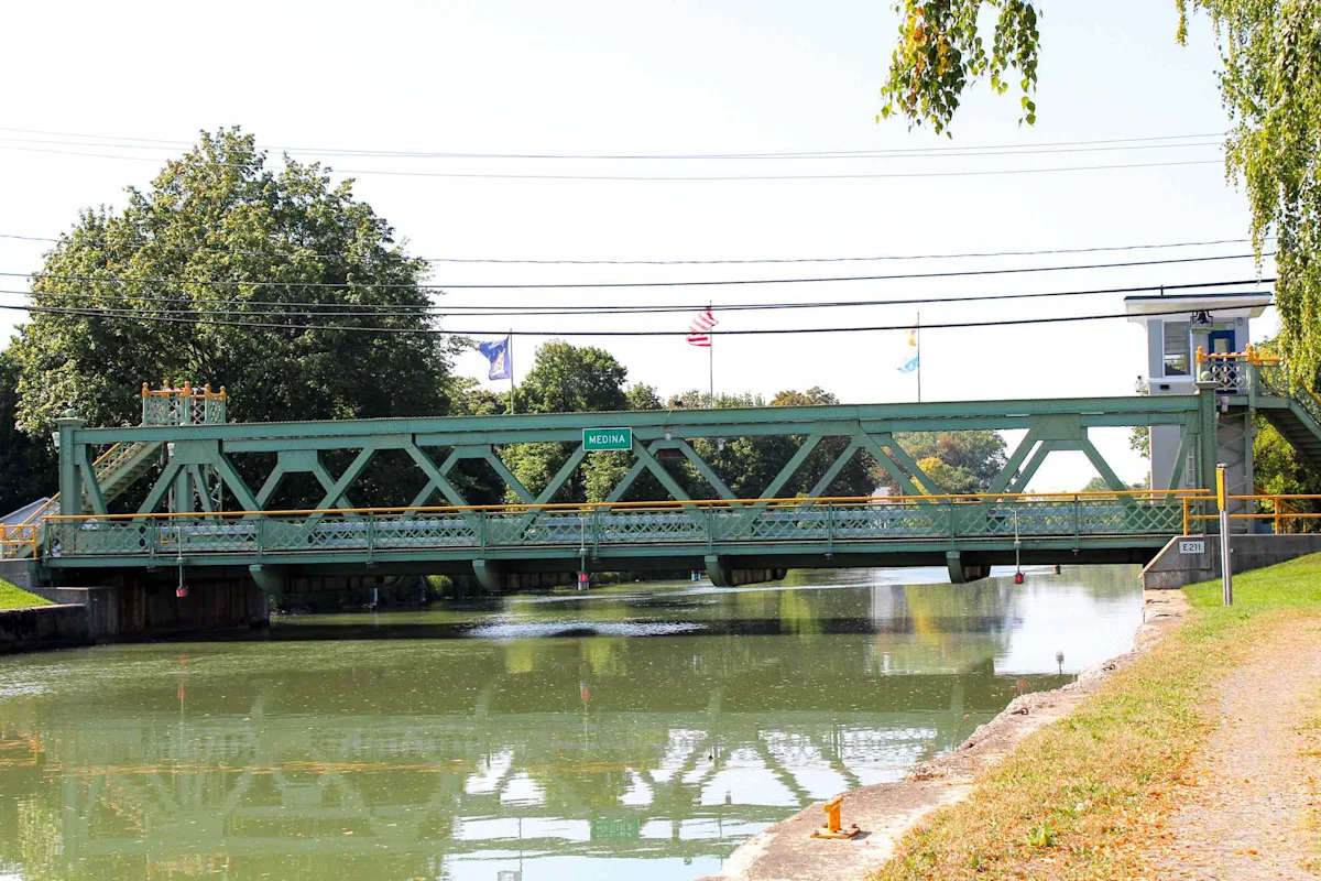 Man, 36, Dies After Allegedly Jumping into Historic Erie Canal to Evade Police