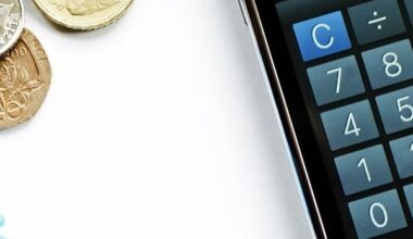 Erie Indemnity Co. stock hits 52-week low amid earnings miss, drawing DACH investor attention to US