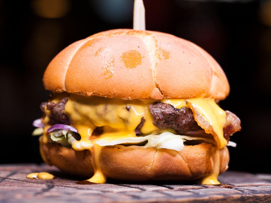 National Restaurant Chain With Multiple Pittsburgh Locations Downsizing