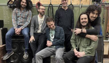 Chet Vincent keeps moving, from fuzz rock to folk and psychedelic