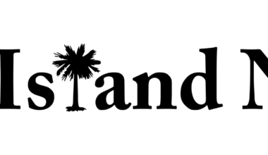 City Council passes expanded plastics ban on first reading