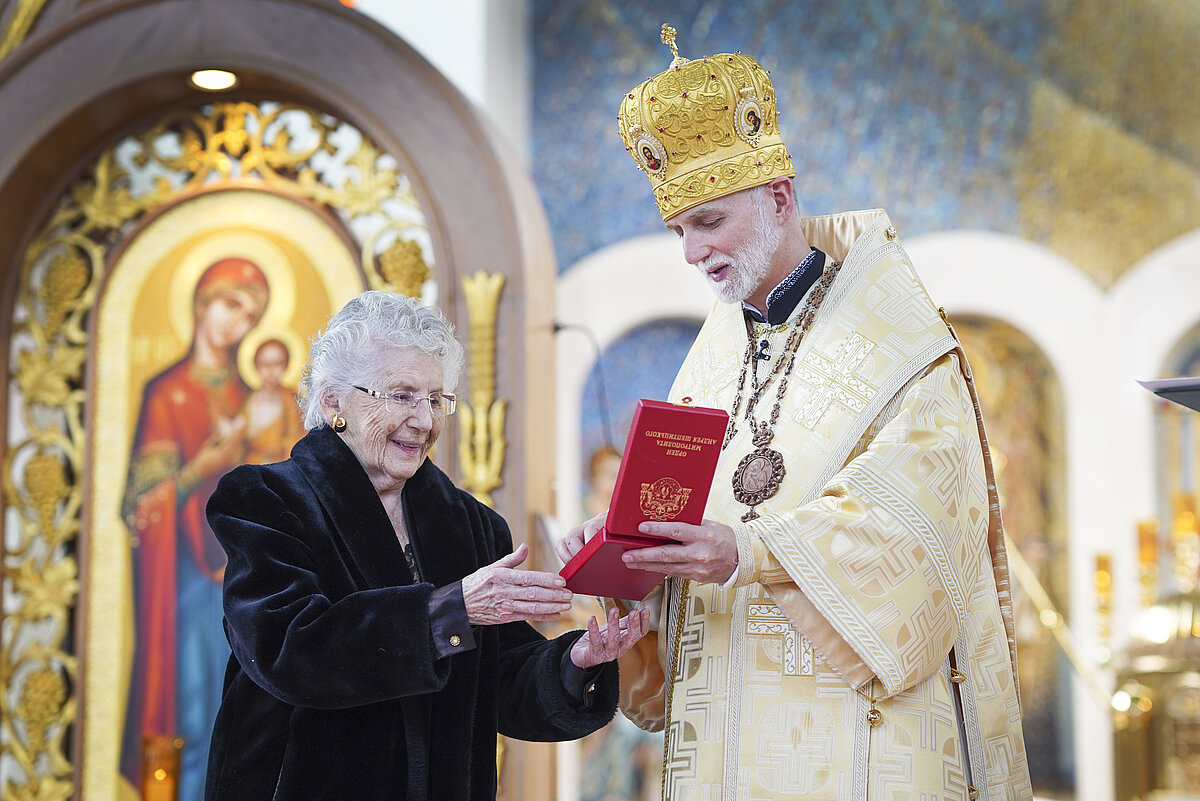 Iconographer Christine Dochwat has fallen asleep in the Lord