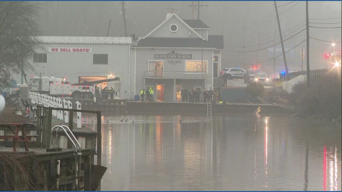2 bodies found after vehicle goes into Lake Erie near Beaver Park Marina in Lorain