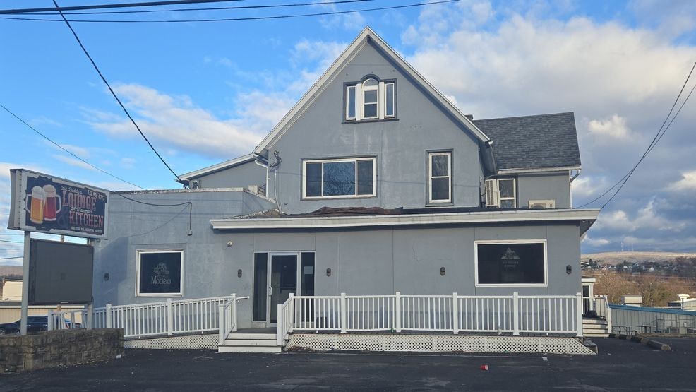 Two people were injured in a shooting at Big Daddy's lounge on Cedar Avenue Saturday in Scranton.