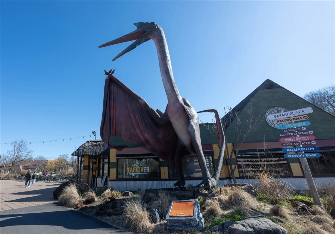 'Life-size dinosaurs' to arrive at Pittsburgh Zoo and Aquarium