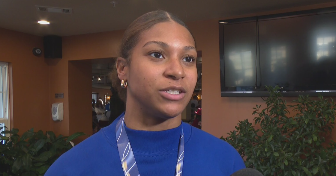 Olympic bronze medalist Jasmine Jones honored with surprise party in return home