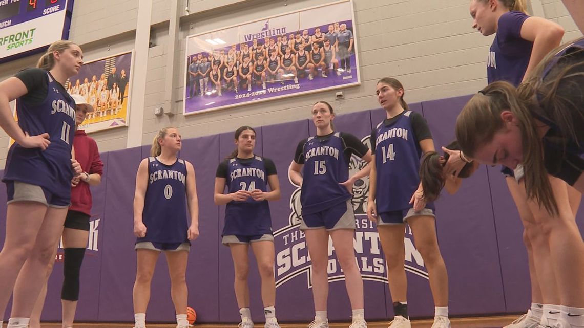 Lady Royals rolling into NCAA DIII Sweet 16